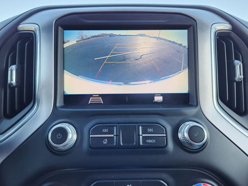 Used 2019 GMC Sierra 1500 Elevation w/ Elevation Value Package image 19