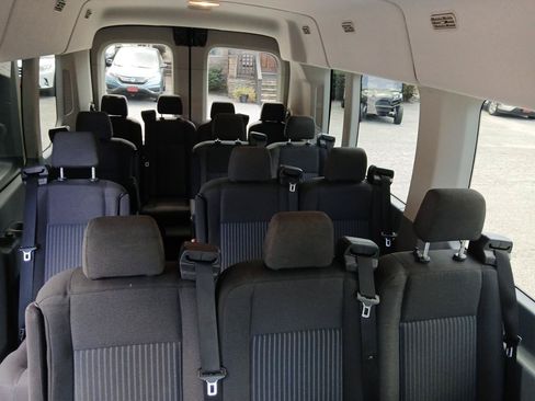 Used 2018 Ford Transit 350 XLT RWD image 12