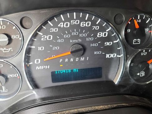 Used 2018 GMC Savana 2500 Extended w/ Driver Convenience Package image 25