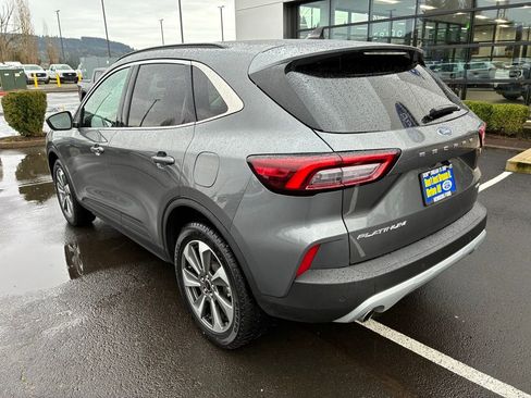 Used 2024 Ford Escape Platinum AWD/4WD image 5