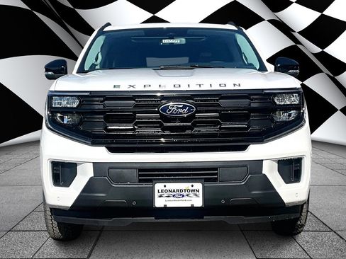 New 2026 Ford Expedition Max Active image 13