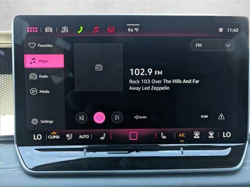 New 2026 Volkswagen Tiguan SE R-Line FWD image 17