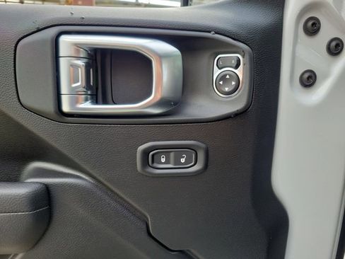 New 2026 Jeep Wrangler Unlimited Sport AWD/4WD image 17