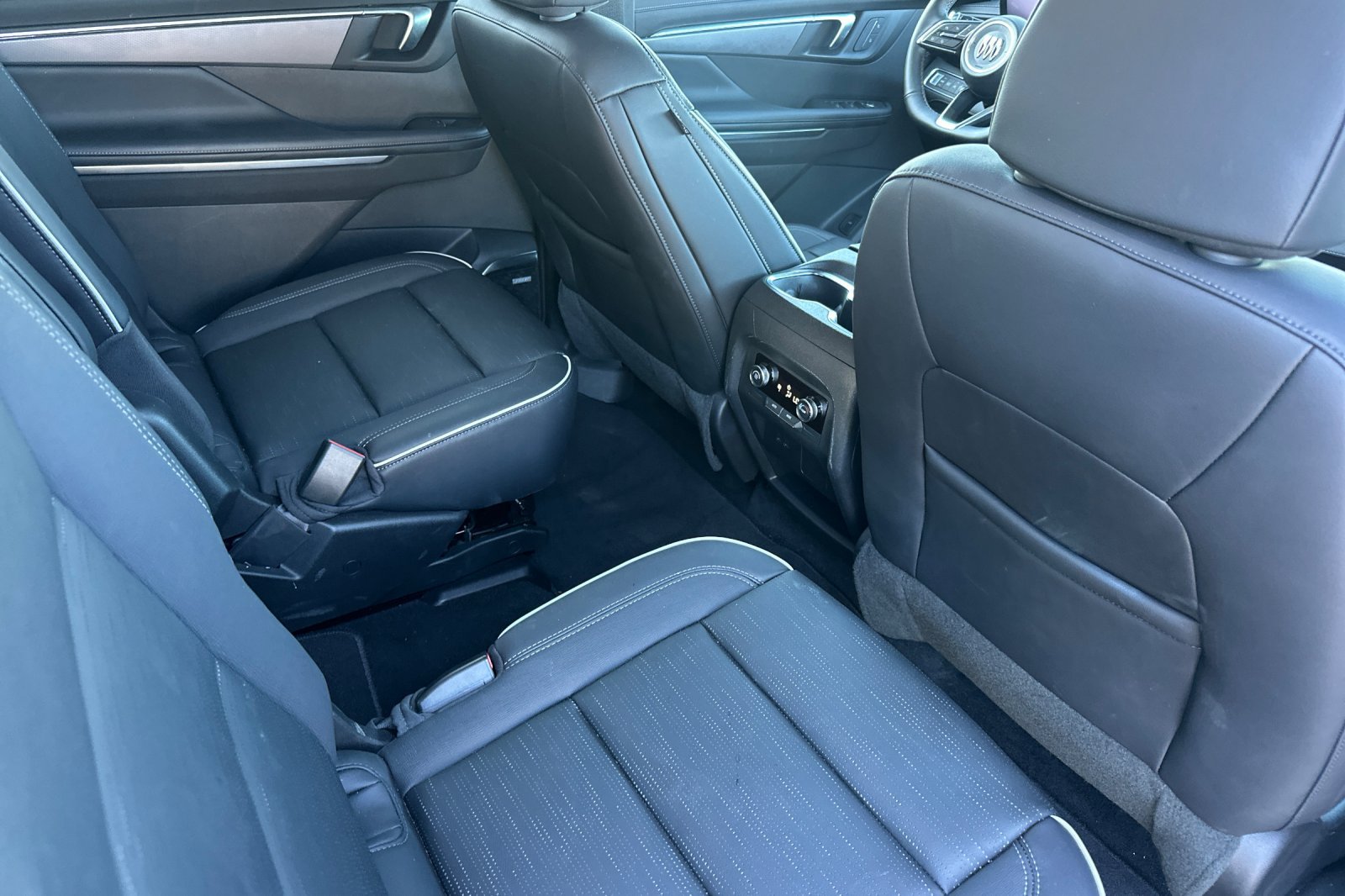 Used 2026 Buick Enclave Sport Touring FWD image 19