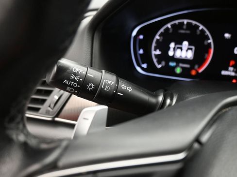 Used 2021 Honda Accord Sport Special Edition image 13