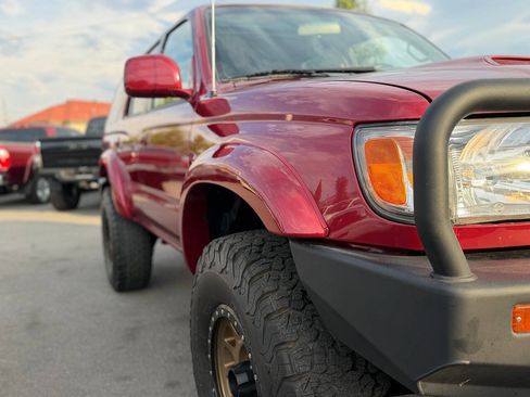 Used 2002 Toyota 4Runner SR5 w/ Leather Trim Pkg AWD/4WD image 47
