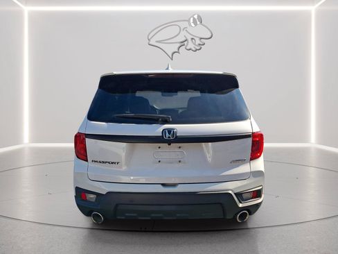 Used 2023 Honda Passport EX-L image 2
