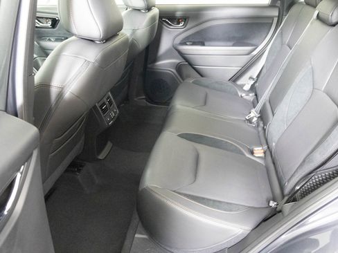 Used 2025 Subaru Forester Touring image 27