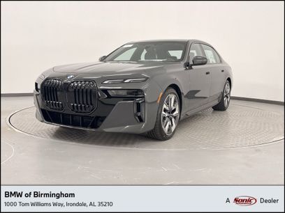 New 2025 BMW 760i xDrive