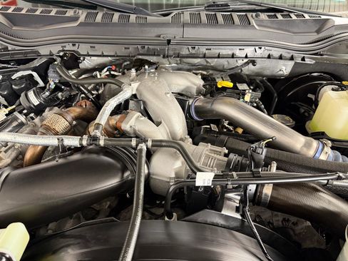 Used 2022 Ford F250 King Ranch AWD/4WD image 10