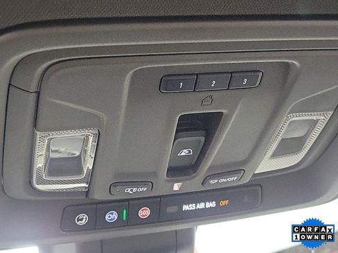 Used 2021 GMC Sierra 1500 SLT w/ SLT Premium Plus Package image 32