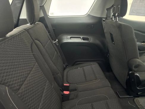 Used 2019 GMC Acadia SLE w/ Driver Alert Package I AWD/4WD image 23