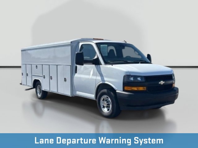 Used 2021 Chevrolet Express 3500 w/ Power Convenience Package RWD image 12