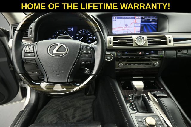 Used 2013 Lexus LS 460 L w/ Ultra Luxury Pkg AWD/4WD image 15