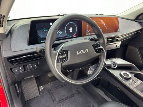 Used 2022 Kia EV6 Wind image 12