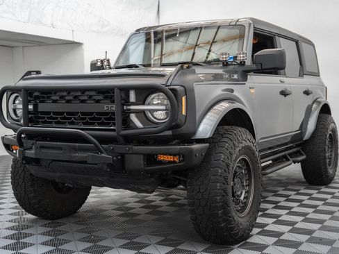Used 2022 Ford Bronco Badlands AWD/4WD image 3