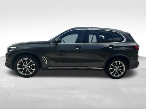 Used 2021 BMW X5 xDrive40i AWD/4WD image 3