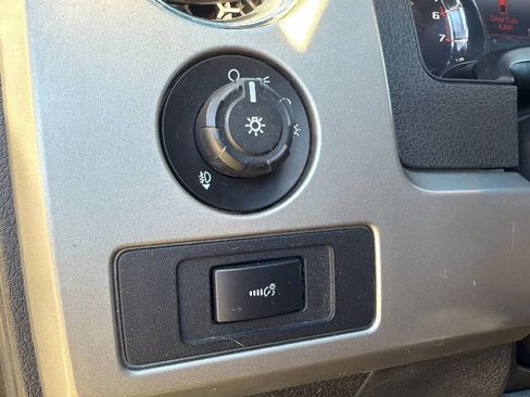 Used 2014 Ford F150 FX4 w/ Equipment Group 402A Luxury image 42