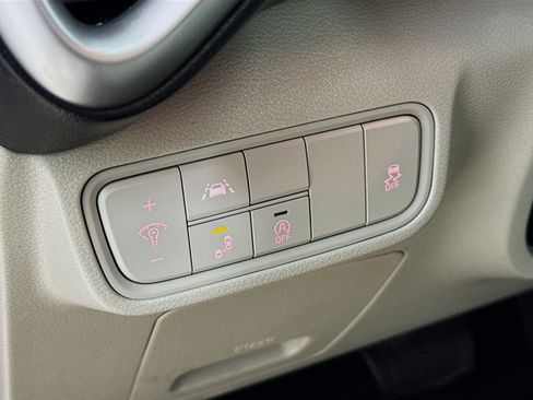 Used 2020 Kia Soul S image 9