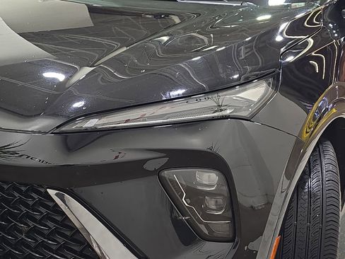 Used 2024 Buick Envision Sport Touring image 32