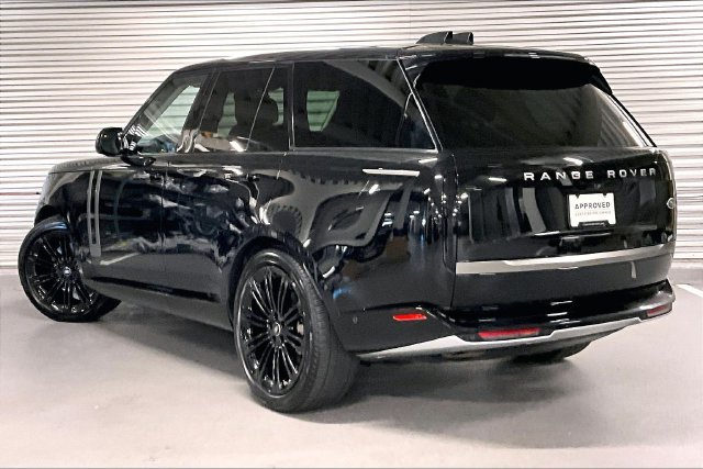 Certified 2023 Land Rover Range Rover SE AWD/4WD image 10