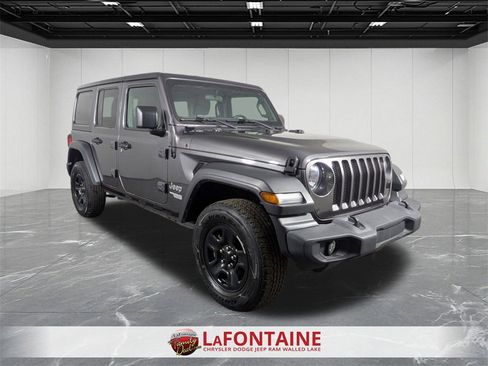 Certified 2018 Jeep Wrangler Unlimited Sport image 7