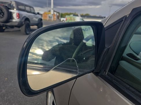 Used 2000 Toyota Sienna LE image 30