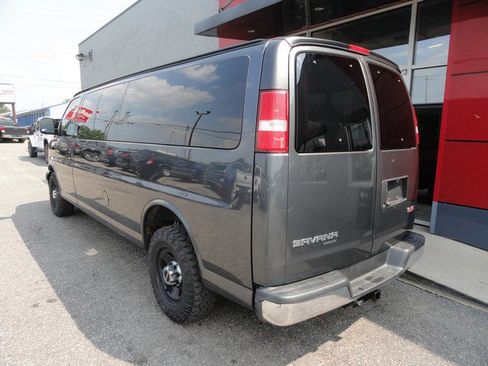 Used 2016 GMC Savana 3500 LT w/ LT Preferred Equipment Group image 6