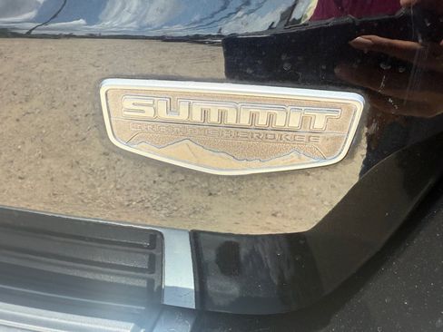 Used 2015 Jeep Grand Cherokee Summit w/ Platinum Series Group image 37