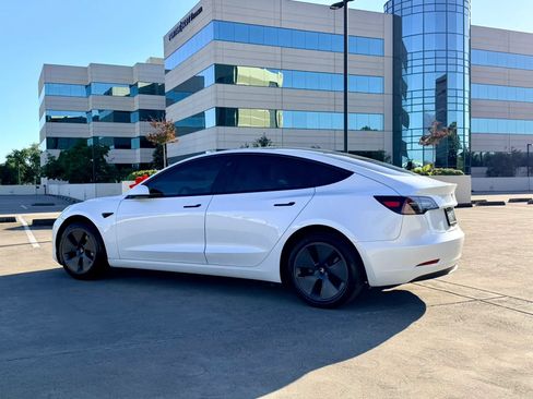 Used 2023 Tesla Model 3 Standard Range RWD image 13