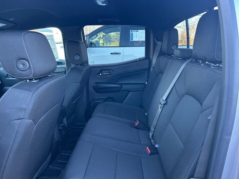 New 2026 GMC Canyon Elevation w/ LPO, Black Badging Package image 26