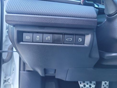 Certified 2025 Toyota Camry SE FWD image 23