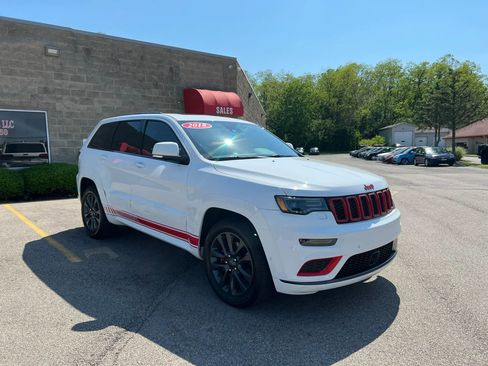 Used 2018 Jeep Grand Cherokee High Altitude AWD/4WD image 3
