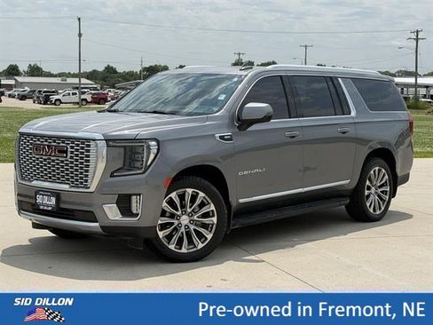 Certified 2021 GMC Yukon XL Denali w/ Advanced Technology Package AWD/4WD image 1