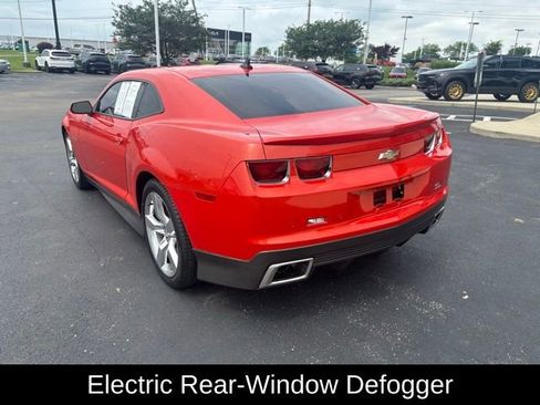 Used 2010 Chevrolet Camaro SS w/ LPO, Ground Effects Package RWD image 9