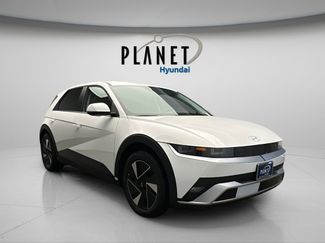 New 2026 Hyundai Ioniq 5 SEL video 1