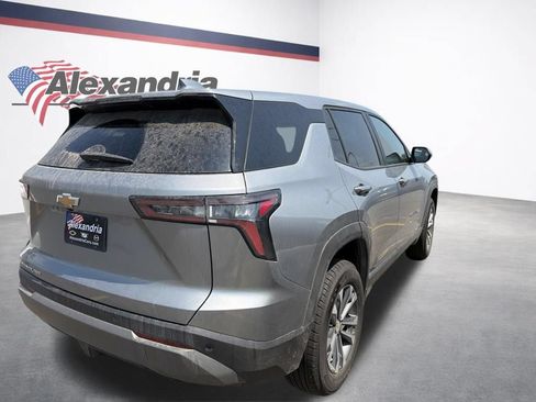 Used 2025 Chevrolet Equinox LT AWD/4WD image 5