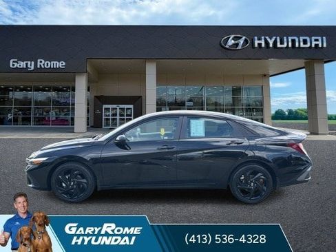 Certified 2026 Hyundai Elantra Sport FWD image 13