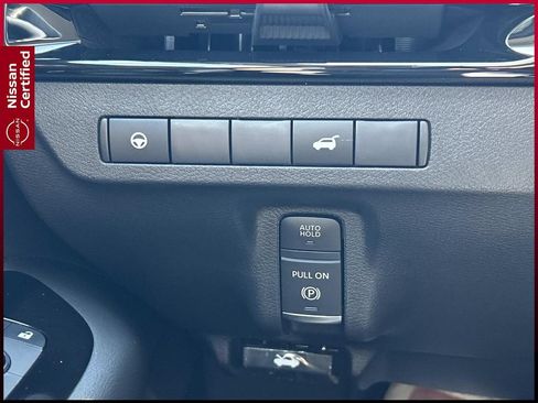 Certified 2025 Nissan Murano SV AWD/4WD image 28