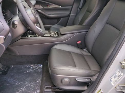 New 2025 MAZDA CX-30 AWD 2.5 S w/ Select Sport Pkg image 14