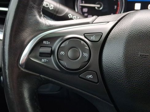 Used 2021 Buick Enclave Essence w/ Sound and Sites Package image 22