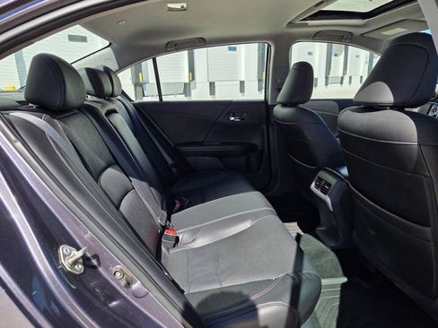 Used 2016 Honda Accord EX-L image 12