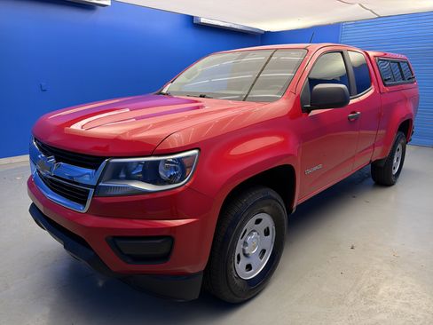 Used 2017 Chevrolet Colorado W/T image 4
