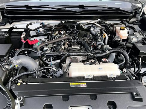 Used 2024 Toyota Tacoma SR w/ SR Upgrade Package image 30