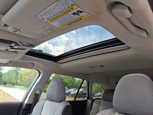 Used 2020 Subaru Outback Premium w/ Popular Package #1 image 14