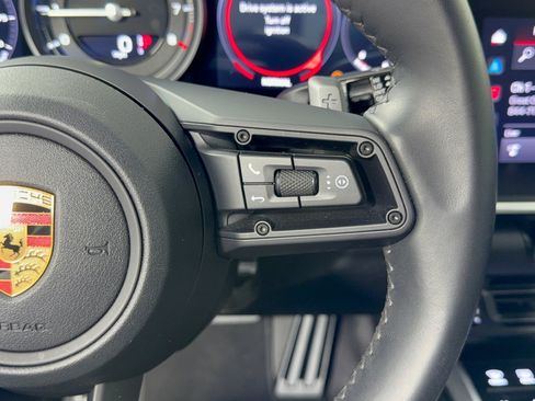 Certified 2022 Porsche 911 Carrera image 19
