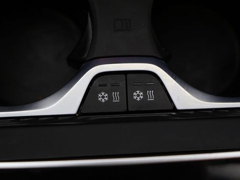 Used 2022 BMW X5 xDrive40i AWD/4WD image 66