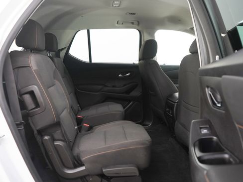 Used 2020 Chevrolet Traverse LT AWD/4WD image 12