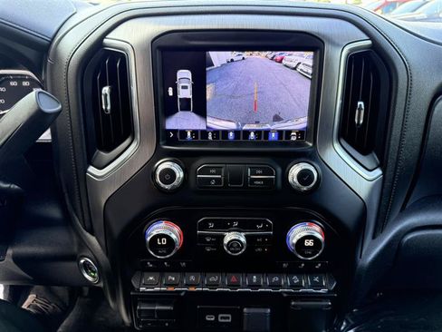 Used 2020 GMC Sierra 1500 Denali w/ Denali Ultimate Package AWD/4WD image 32