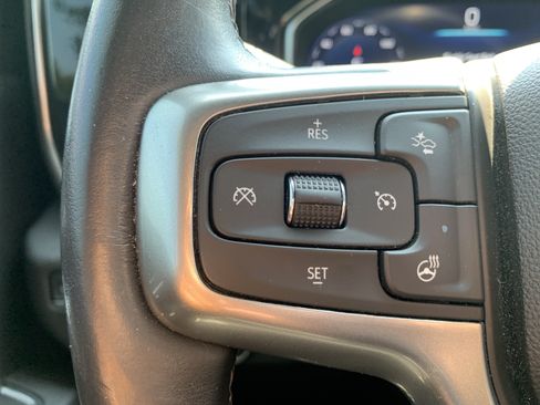 Used 2022 Chevrolet Silverado 1500 LT RWD image 19